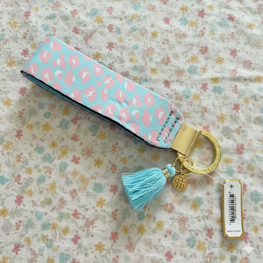 Simply Southern Gold Keychain with Pink and Blue Leopard Strap